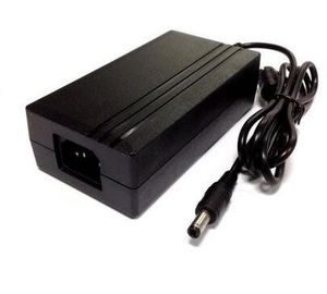 12V 5a AC DC Power Adapter Level 5 For CCTVs / Notebook 100 ~ 240v Input